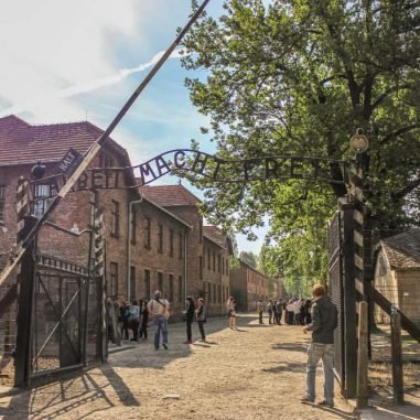 auschwitz bezoeken