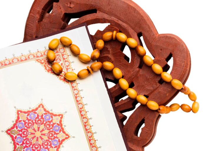 Je kan de Koran ook in het Nederlands lezen