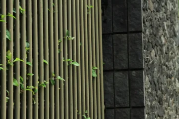 drie verschillende schuttingen