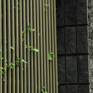 drie verschillende schuttingen