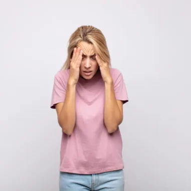 Vrouw is duizelig en hyperventileert